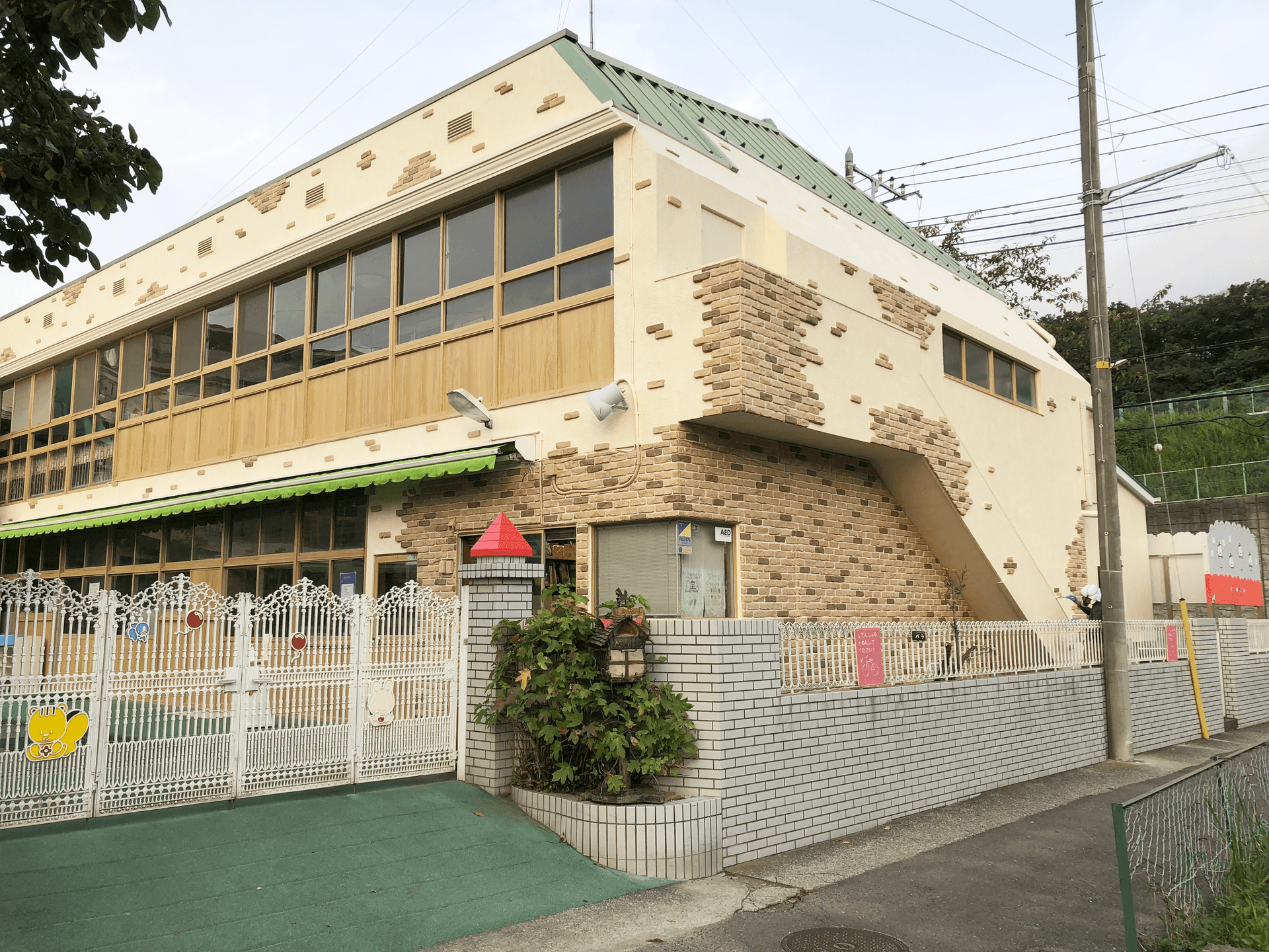 外部制作及び木目塗装